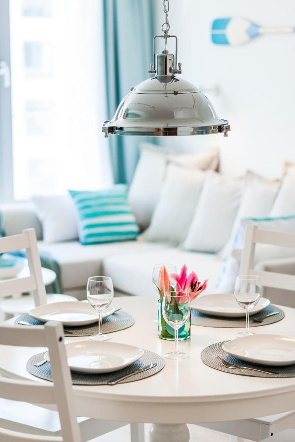 Plac Unii Aquamarine Premium Apartment Gdynia Buitenkant foto